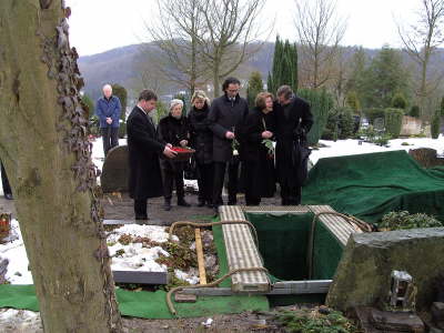 Freitag, 05.02.10. 40 ehemalige Ford Kollegen nahmen an der Beerdigung von Manfred Abts teil in Odenthal Selbach.