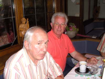 Mittwoch, 27.06.2012. Treffen im H�ffer Hof mit 41 Kollegen.