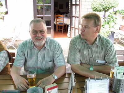 Mittwoch, 25.06.08. Treffen im Hallerhof in Bergheim-Oberau�en.