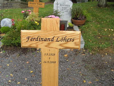 Donnerstag, 25.09.08. Beerdigung von Ferdinand L�hers auf dem Immenkeppeler Friedhof.
